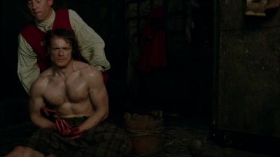 OUTLANDER_-_E1X16_TO_RANSOM_A_MANS_SOUL_1376.jpg