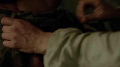 OUTLANDER_-_E1X16_TO_RANSOM_A_MANS_SOUL_1452.jpg