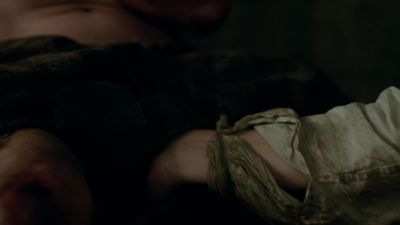 OUTLANDER_-_E1X16_TO_RANSOM_A_MANS_SOUL_1541.jpg