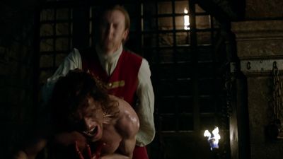 OUTLANDER_-_E1X16_TO_RANSOM_A_MANS_SOUL_2050.jpg