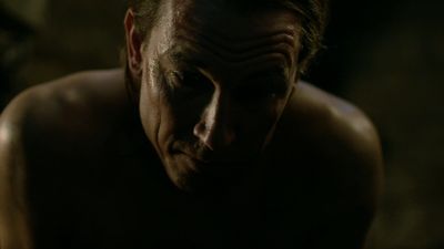 OUTLANDER_-_E1X16_TO_RANSOM_A_MANS_SOUL_2421.jpg