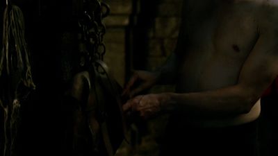 OUTLANDER_-_E1X16_TO_RANSOM_A_MANS_SOUL_2562.jpg