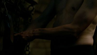OUTLANDER_-_E1X16_TO_RANSOM_A_MANS_SOUL_2570.jpg