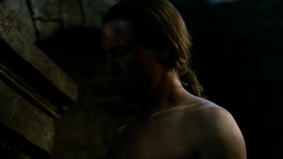 OUTLANDER_-_E1X16_TO_RANSOM_A_MANS_SOUL_2583.jpg