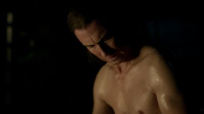 OUTLANDER_-_E1X16_TO_RANSOM_A_MANS_SOUL_3101.jpg