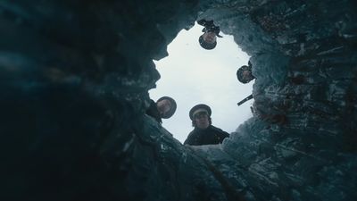 THE_TERROR_-_E1X03_THE_LADDER_0157.jpg