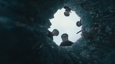 THE_TERROR_-_E1X03_THE_LADDER_0158.jpg