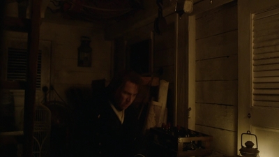 THE_TERROR_-_E1X06_A_MERCY_0297.jpg