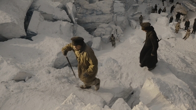 THE_TERROR_-_E1X07_HORRIBLE_FROM_SUPPER_0212.jpg