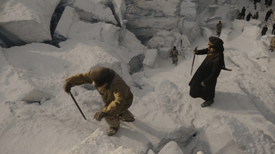 THE_TERROR_-_E1X07_HORRIBLE_FROM_SUPPER_0217.jpg