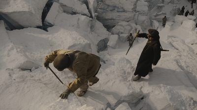 THE_TERROR_-_E1X07_HORRIBLE_FROM_SUPPER_0219.jpg