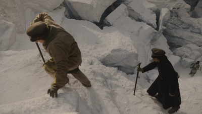 THE_TERROR_-_E1X07_HORRIBLE_FROM_SUPPER_0235.jpg