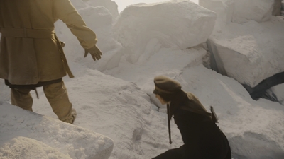 THE_TERROR_-_E1X07_HORRIBLE_FROM_SUPPER_0257.jpg