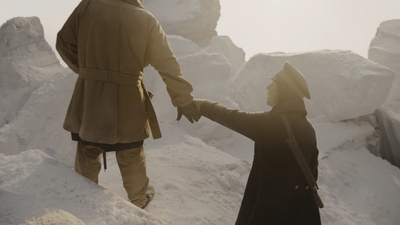 THE_TERROR_-_E1X07_HORRIBLE_FROM_SUPPER_0264.jpg