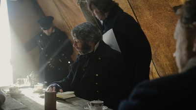 THE_TERROR_-_E1X07_HORRIBLE_FROM_SUPPER_0649.jpg