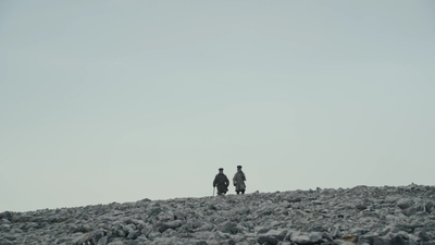 THE_TERROR_-_E1X08_TERROR_CAMP_CLEAR_0503.jpg