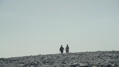 THE_TERROR_-_E1X08_TERROR_CAMP_CLEAR_0507.jpg