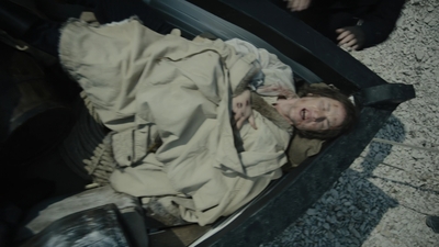 THE_TERROR_-_E1X09_THE_C_THE_C_OPEN_THE_C_0449.jpg