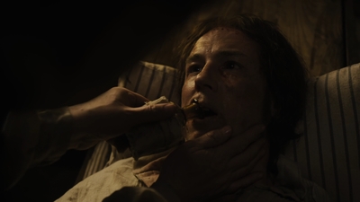 THE_TERROR_-_E1X09_THE_C_THE_C_OPEN_THE_C_0857.jpg
