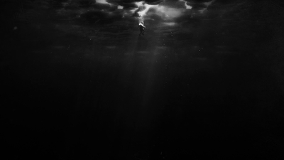 THE_TERROR_-_E1X10_WE_ARE_GONE_0324.jpg
