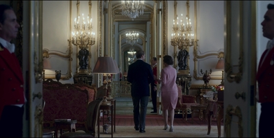 THE_CROWN_-_E3X01_OLDING_022.jpg