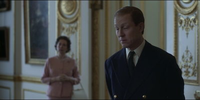 THE_CROWN_-_E3X01_OLDING_042.jpg