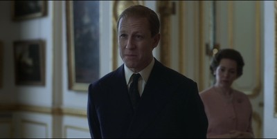 THE_CROWN_-_E3X01_OLDING_061.jpg