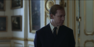 THE_CROWN_-_E3X01_OLDING_082.jpg