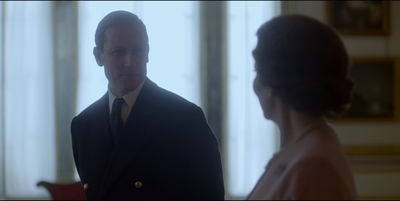 THE_CROWN_-_E3X01_OLDING_085.jpg