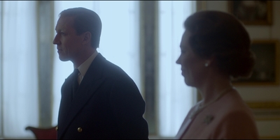 THE_CROWN_-_E3X01_OLDING_088.jpg