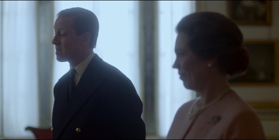 THE_CROWN_-_E3X01_OLDING_090.jpg