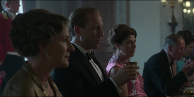 THE_CROWN_-_E3X01_OLDING_107.jpg