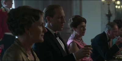 THE_CROWN_-_E3X01_OLDING_108.jpg