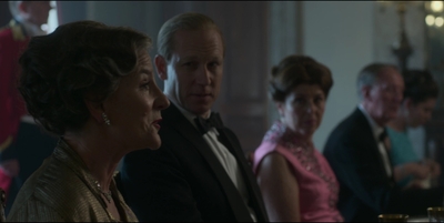 THE_CROWN_-_E3X01_OLDING_119.jpg