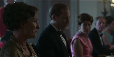 THE_CROWN_-_E3X01_OLDING_128.jpg