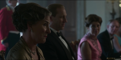 THE_CROWN_-_E3X01_OLDING_138.jpg