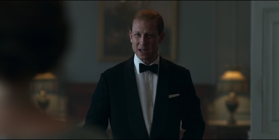 THE_CROWN_-_E3X01_OLDING_206.jpg