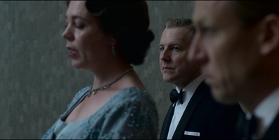 THE_CROWN_-_E3X01_OLDING_264.jpg