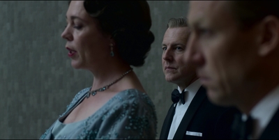THE_CROWN_-_E3X01_OLDING_269.jpg