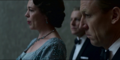 THE_CROWN_-_E3X01_OLDING_272.jpg