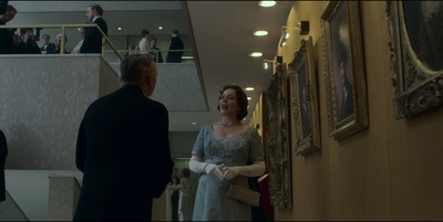 THE_CROWN_-_E3X01_OLDING_312.jpg