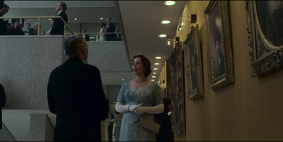 THE_CROWN_-_E3X01_OLDING_317.jpg