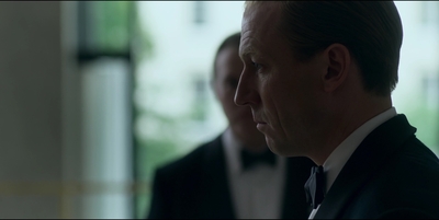 THE_CROWN_-_E3X01_OLDING_337.jpg