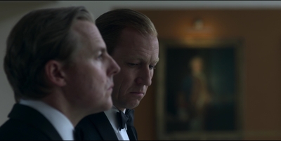 THE_CROWN_-_E3X01_OLDING_344.jpg