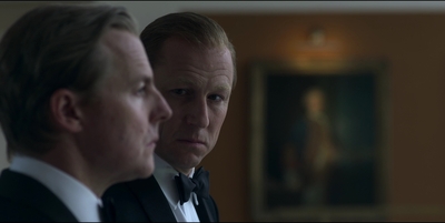THE_CROWN_-_E3X01_OLDING_349.jpg