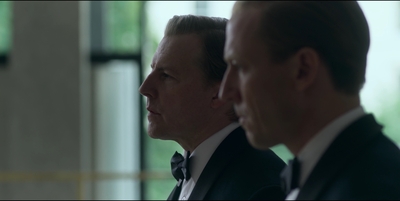 THE_CROWN_-_E3X01_OLDING_399.jpg