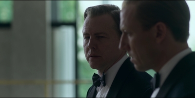THE_CROWN_-_E3X01_OLDING_405.jpg