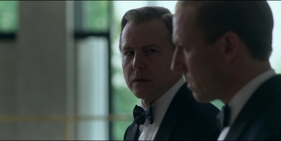 THE_CROWN_-_E3X01_OLDING_406.jpg
