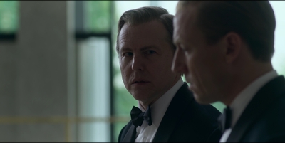 THE_CROWN_-_E3X01_OLDING_407.jpg