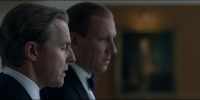 THE_CROWN_-_E3X01_OLDING_444.jpg